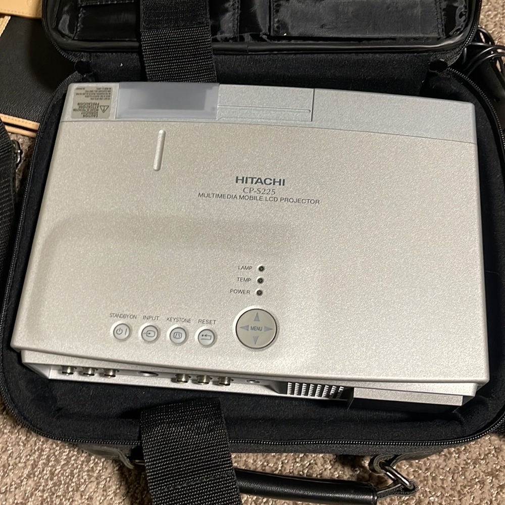 HITACHI PROJECTOR